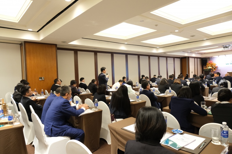 Vinacontrol The Conference on the Operational Review of 2023 and Mission Implementation for 2024