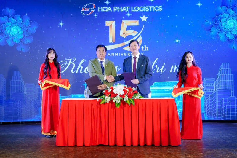 vinacontrol_va_hoa_phat_logistics_thoa_thuan_hop_tac_ve_esg_1_800