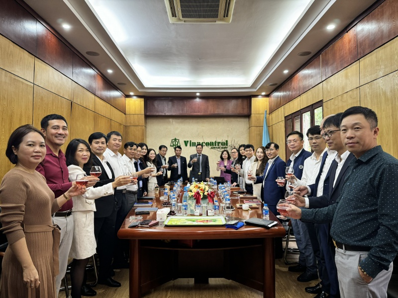 Tập đoàn Vinacontrol; Vinacontrol Group Tập đoàn Vinacontrol; Vinacontrol Group