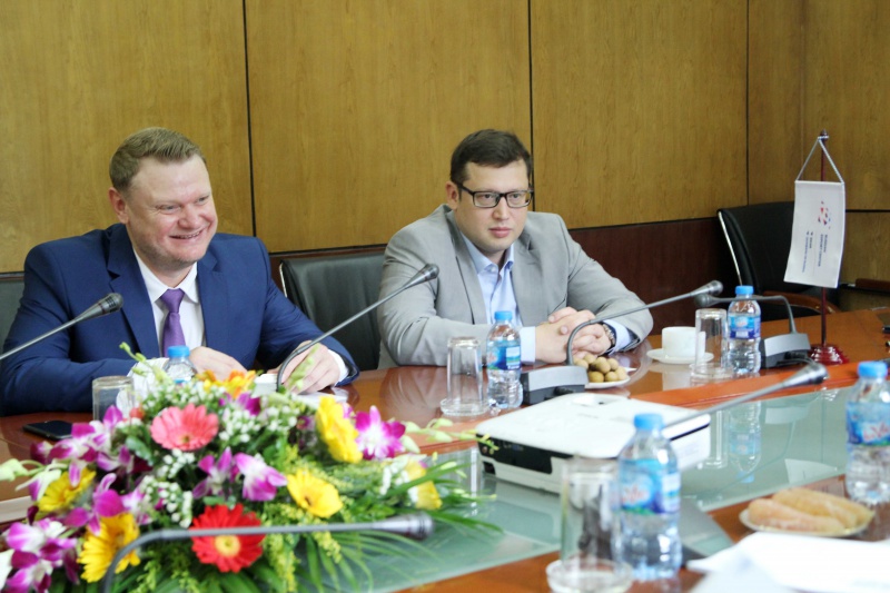 img_5172_800 img_5172_800