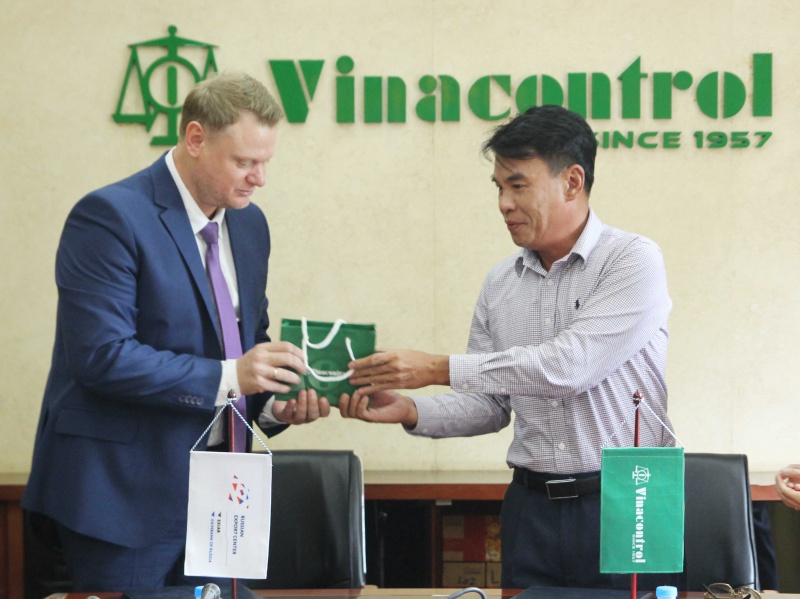 img_5188_800 img_5188_800